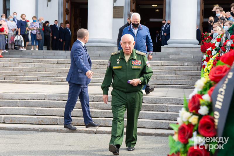 Новости тагила за сегодня и неделю. Малых директор УВЗ Нижний Тагил. Руководители УВЗ Нижний Тагил.