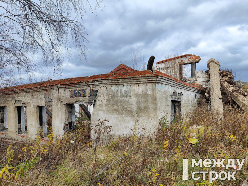 Облагораживаем зону отдыха перед домом на даче своими руками.