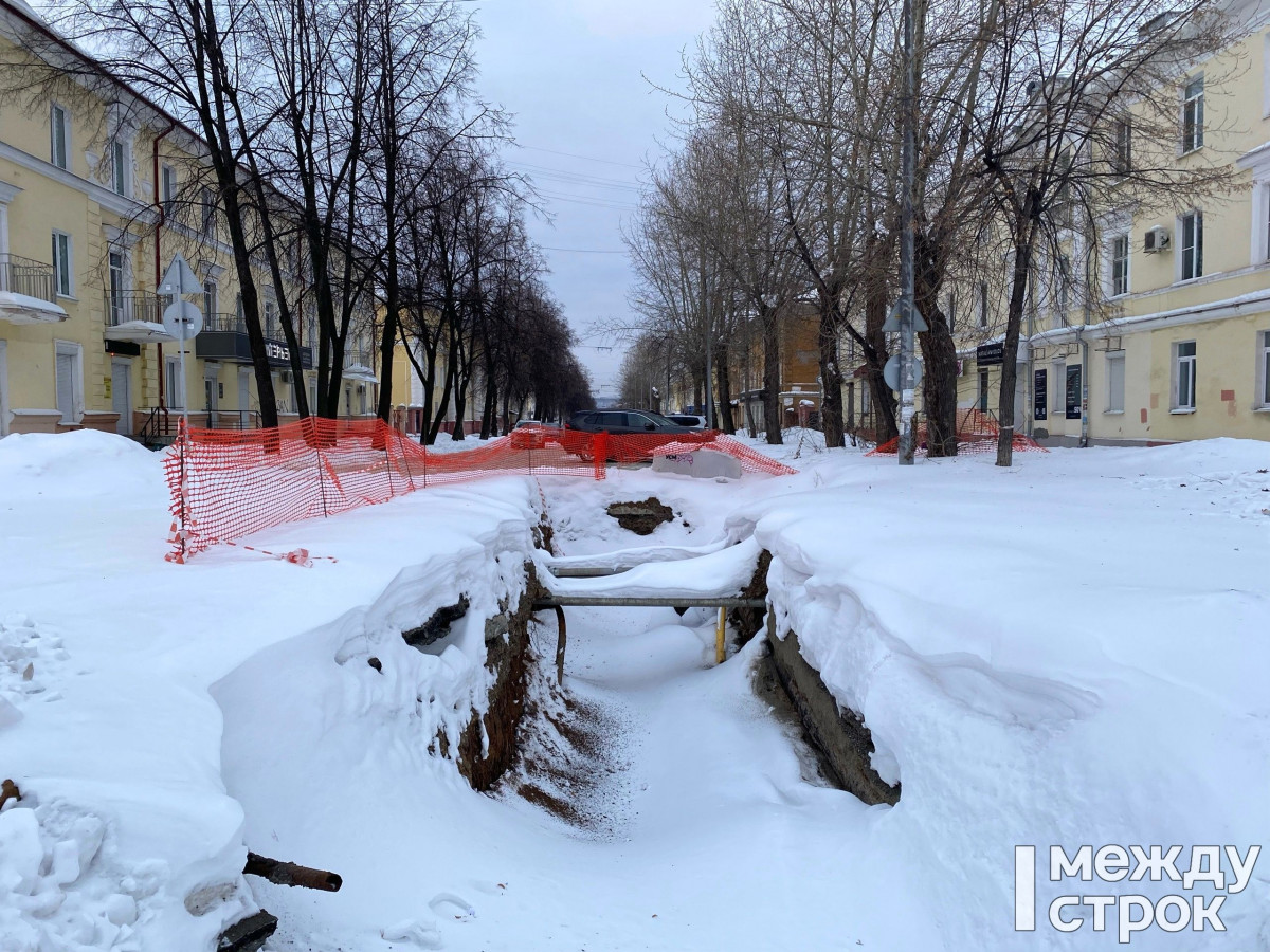 До тех пор, пока не работает “Стройгаз-НТ”, не работает и  “Уралстроймонтаж”». В Нижнем Тагиле СЗГХ проверила ход работ на улице  Октябрьской Революции | Новости Нижнего Тагила и Свердловской области -  Агентство новостей «