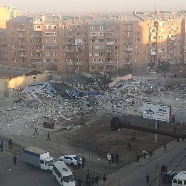 Во Владикавказе произошёл взрыв в супермаркете (ВИДЕО)