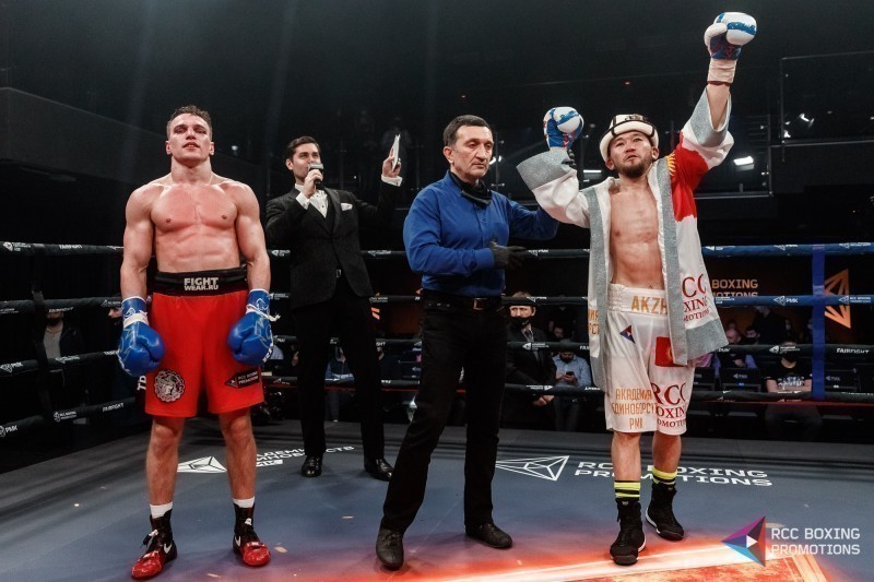 Боксёр из Нижнего Тагила Никита Кузнецов проиграл очередной бой
