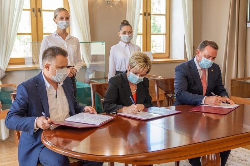В Нижнем Тагиле подписано соглашение о «медицинских классах», в которых будут готовить будущих врачей
