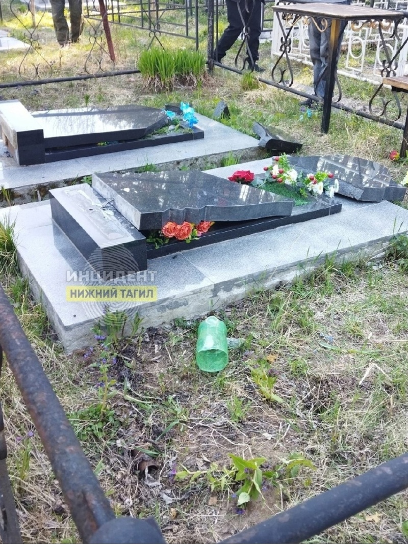 фото могилы клинских
