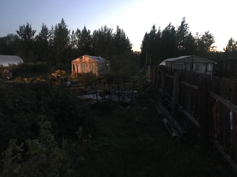 В коллективном саду под Нижним Тагилом в пожаре погибла пенсионерка