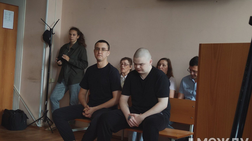 Ленинский районный суд Нижнего Тагила вынес приговор по уголовному делу двух 19-летних поджигателей