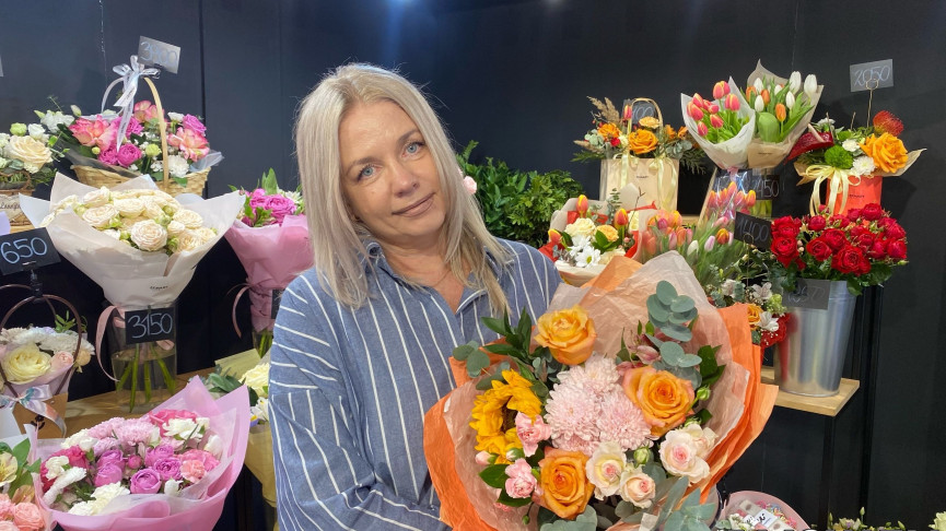 «Мы хотим приучить клиентов к необычным букетам с нестандартными цветами». Предпринимательница из Нижнего Тагила Елена Васильева — о создании цветочной студии нового формата