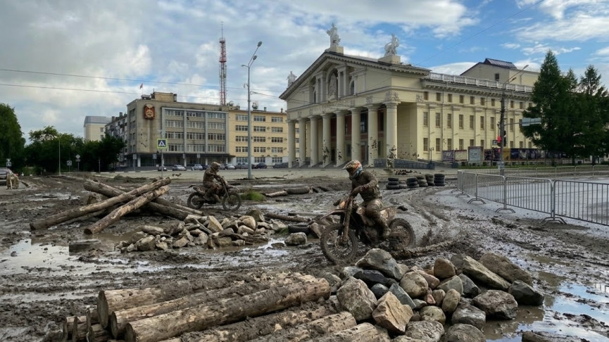Мэрия Нижнего Тагила после шквала критики передумала превращать центр города в трассу для эндуро