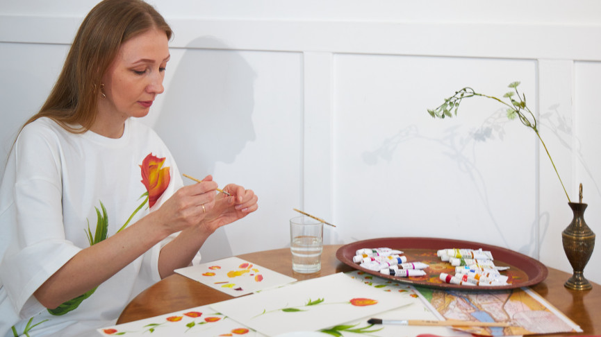 Екатеринбургские дизайнеры создали модный тренд из знаменитой тагильской росписи по металлу