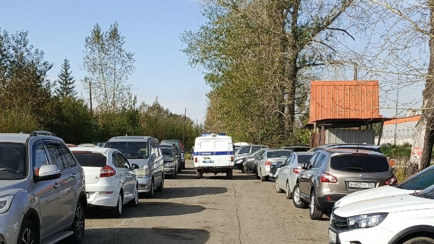 «Просверлили дырки в баке и слили бензин». В Нижнем Тагиле стали происходить кражи топлива из припаркованных машин