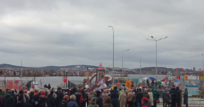 ​​​​​​​«Из гадкого утёнка в великолепное место для отдыха»: в Нижнем Тагиле открыли набережную «Тагильская лагуна — 2»
