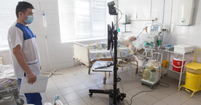 Больница 6 терапия. Городская больница 6 челябинск. Караидельская црб сотрудники. Большая академическая 28 инфекционная больница 6. Реанимационный блок в больнице.