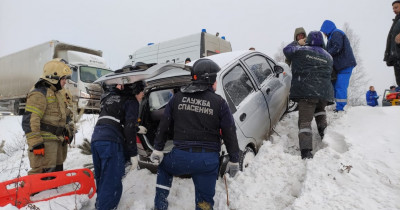 В ГАИ рассказали подробности ДТП с двумя легковушками под Нижним Тагилом