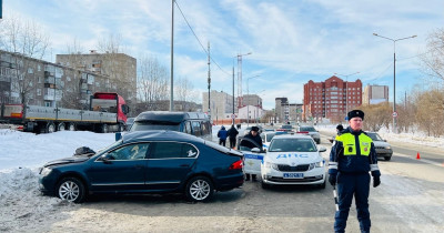 В Нижнем Тагиле на улице Серова произошло смертельное ДТП (ВИДЕО)