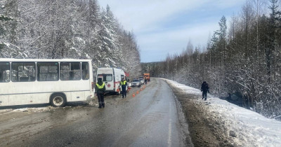 На трассе под Нижним Тагилом в ДТП пострадали три человека