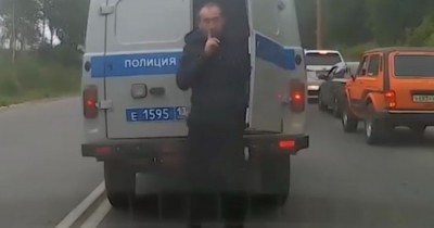 В Нижнем Тагиле задержанный мужчина сбежал из полицейского автомобиля