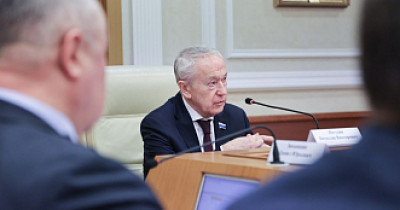«Надо прежде всего обеспечить инвалидам возможность выхода во внешнюю среду, и это одна из самых сложных задач». Координатор проекта «Единая страна — доступная среда» Вячеслав Погудин рассказал АН «Между строк» о создании в регионе условий для маломобильных граждан