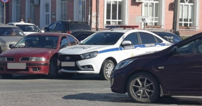 В Нижнем Тагиле суд лишил прав автоледи, не уступившую дорогу экипажу ДПС