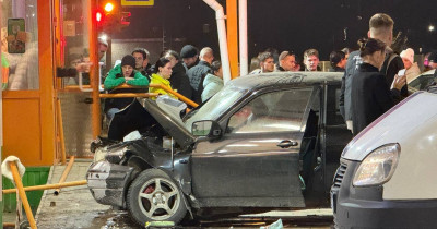 «Всё гулял, пил. У него крыша вообще съехала». Что жена виновника ДТП в Ревде, в котором погибли две школьницы, рассказала о муже