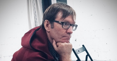 «Другого такого места, к сожалению, в городе нет». В Нижнем Тагиле после почти 25 лет работы закрывается единственный центр семейной терапии и консультирования Дмитрия Винокурова