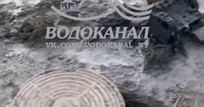 В Нижнем Тагиле неизвестные выкинули двигатель автомобиля в колодец (ВИДЕО)