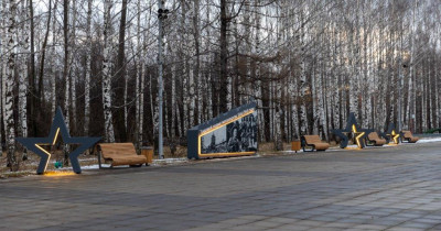 Площадь у Мемориального комплекса боевой Славы металлургов преобразилась при поддержке ЕВРАЗа