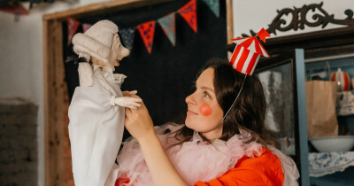 Руководитель черноисточинского театра-игры «Ку-кушка» Юлия Пиляй стала лауреатом престижной Вахтанговской премии