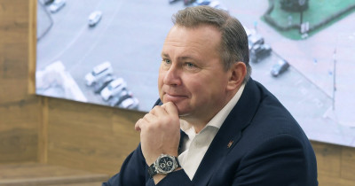 У главы Нижнего Тагила Владислава Пинаева заметили часы за 1450 евро