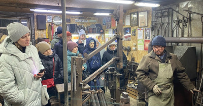 Кузница, производство велосипедов и «секретный» частный музей СССР. Участники проекта «Тагил наизнанку» побывали в необычных городских локациях (ВИДЕО)
