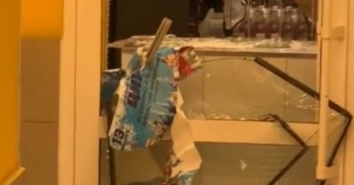 На Красном Камне ограбили два продуктовых магазина