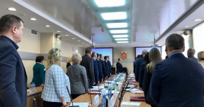 Председатель Нижнетагильской городской думы Вадим Раудштейн ответил на претензии «диванных критиков» по поводу модернизации зала заседаний за 32 млн рублей