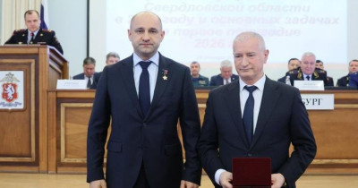 Экс-начальник полиции Нижнего Тагила Ибрагим Абдулкадыров получил правительственную награду из рук полпреда президента