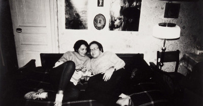 Архивные фотографии и документы звёзд уральского рока продали с аукциона