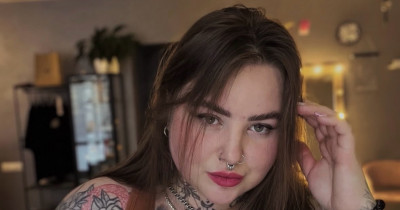 «Мне важно делать что-то своё, не оглядываясь на чужое мнение». Тагильчанка ушла с завода, стала тату-мастером и завела свой блог