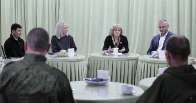 Ветераны СВО предложили спикеру ЗакСО Людмиле Бабушкиной принять участие в предстоящих выборах депутатов областного парламента