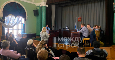 В Нижнем Тагиле прошло первое судебное заседание по взрыву газа в жилом доме на Вагонке. Рассказываем подробности