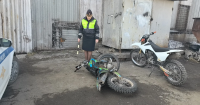 Под Нижним Тагилом в ДТП погиб водитель питбайка (ВИДЕО)