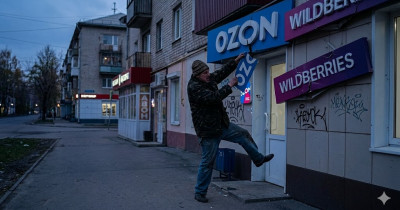 В Нижнем Тагиле пьяный дебошир заплатит 75 тысяч рублей за разбитые вывески пункта выдачи заказов