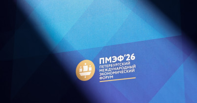 Греф и депутат Макаров на ПМЭФе «зарубились за живопырок»