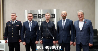 В Нижнем Тагиле наградили сотрудника ЕВРАЗ НТМК за активную гражданскую позицию
