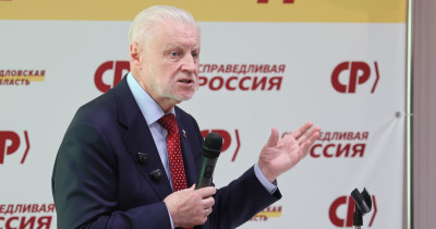 Ударный пакет по коррупции, ЖКК и ценам — с чем Миронов приехал в Екатеринбург
