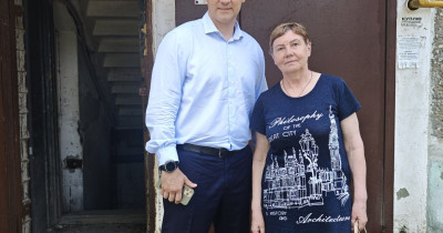 «Комаров стало значительно меньше, вони нет». Депутат ЗакСО Алексей Свалов рассказал о ситуации с затоплением подвалов в домах на Ленинградском проспекте в Нижнем Тагиле
