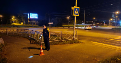 Подросток на электросамокате пострадал при столкновении с велосипедистом на тротуаре в Нижнем Тагиле