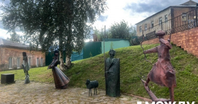 В Нижнем Тагиле в Парке скульптуры советского периода появились четыре новых работы из металла на тему народов России и Урала