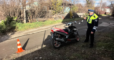 В Нижнем Тагиле водитель скутера скрылся после ДТП с 13-летним пассажиром
