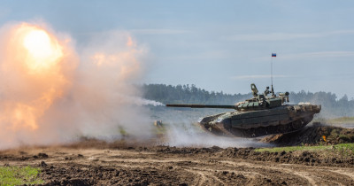 Эдуард Россель предложил вернуть выставку вооружений в Нижний Тагил и расширить её программу