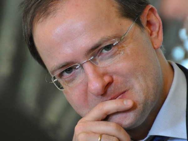 В УрФУ перенесли рассмотрение вопроса о лишении Мединского учёной степени