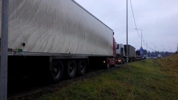 Свердловское правительство передало жалобу дальнобойщиков в Минтранс РФ