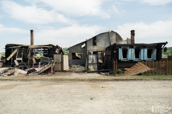 Стали известны подробности крупного пожара в Черноисточинске
