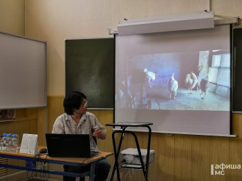 Японский художник Икуру Куваджима рассказал студентам колледжа прикладного искусства о своём новом проекте в Нижнем Тагиле 