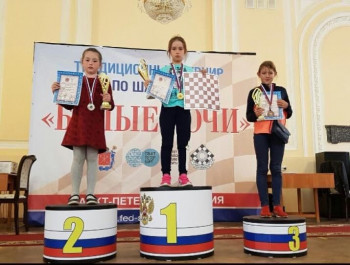 10-летняя воспитанница тагильской спортшколы победила на всероссийском турнире по шашкам 